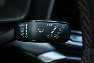 SEAT Leon usata, con Fari LED