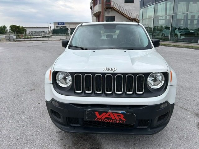 JEEP Renegade usata, con Luci diurne