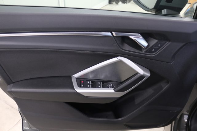 AUDI Q3 usata 20