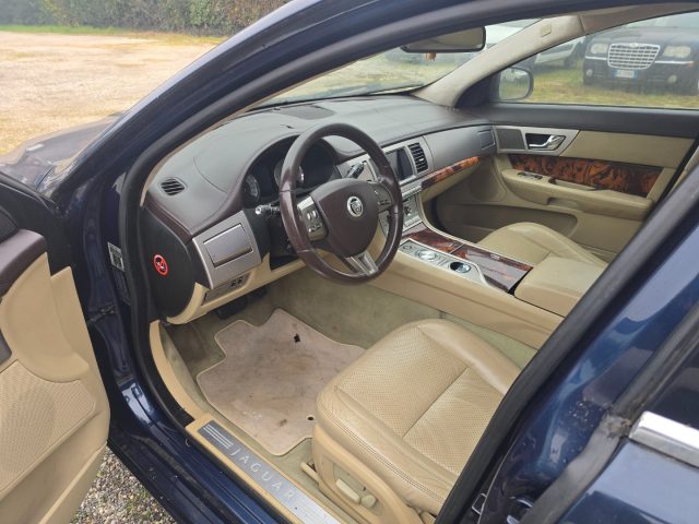 JAGUAR XF usata, con Airbag laterali