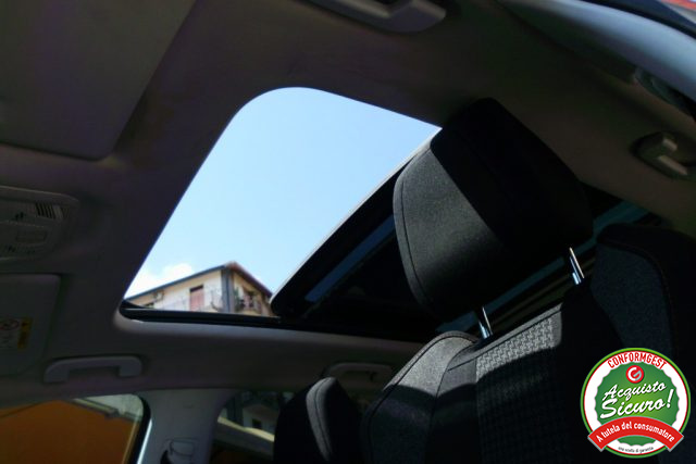 PEUGEOT 3008 usata, con Sistema di navigazione