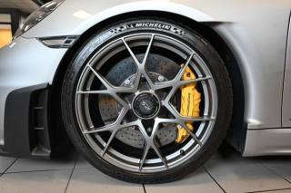 PORSCHE 718 Spyder usata 10