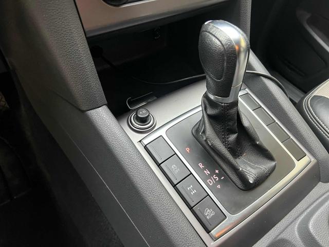 VOLKSWAGEN Amarok usata, con Cruise Control
