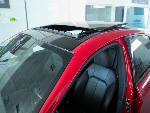 ALFA ROMEO Stelvio usata, con Freno di stazionamento elettrico