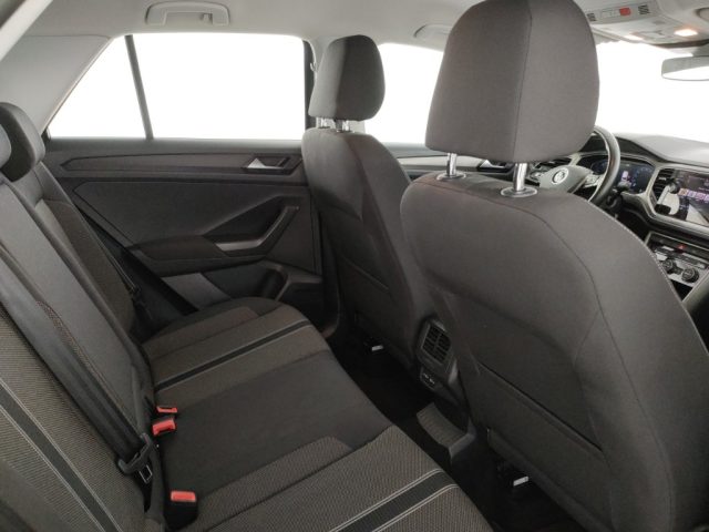 VOLKSWAGEN T-Roc usata, con Controllo automatico clima