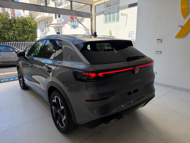 VOLKSWAGEN T-Roc usata, con Lettore CD