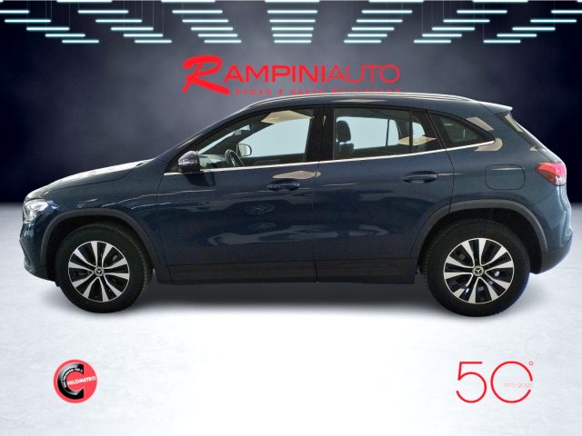 MERCEDES-BENZ GLA 180 usata 11