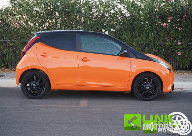 TOYOTA Aygo usata 18