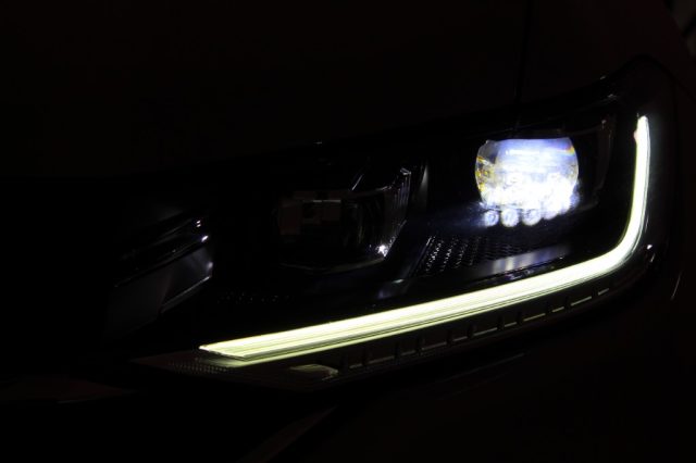 VOLKSWAGEN T-Cross usata, con Controllo elettronico della corsia