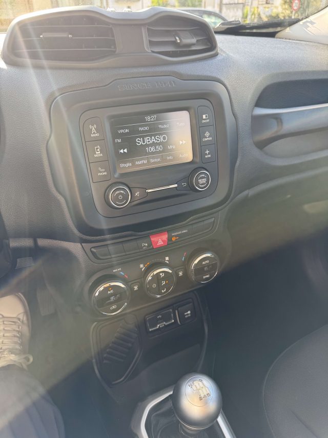 JEEP Renegade usata, con USB