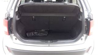 SUZUKI Ignis usata, con Fari LED