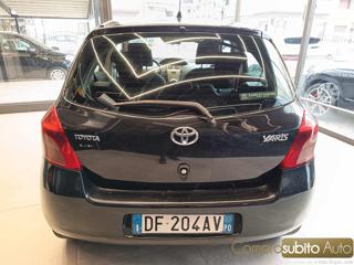 TOYOTA Yaris usata, con Servosterzo
