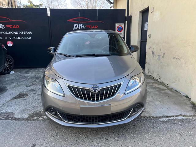 LANCIA Ypsilon usata, con Airbag