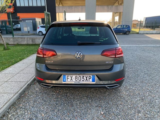 VOLKSWAGEN Golf usata, con Autoradio