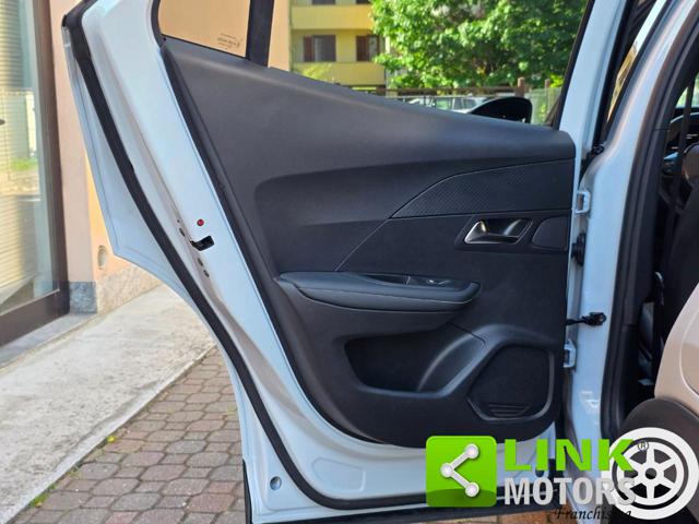 PEUGEOT 2008 usata, con Touch screen