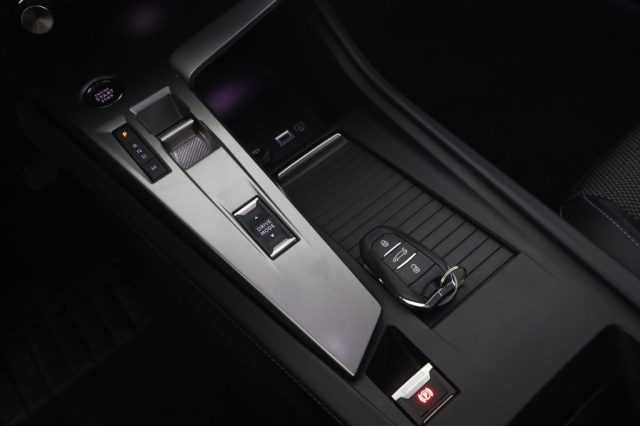 PEUGEOT 308 usata 13
