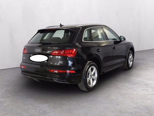 AUDI Q5 usata, con Autoradio