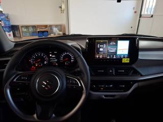 SUZUKI Swift usata, con Controllo automatico clima