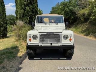 LAND ROVER Defender usata 5