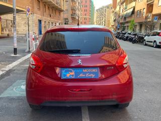 PEUGEOT 208 usata, con Autoradio