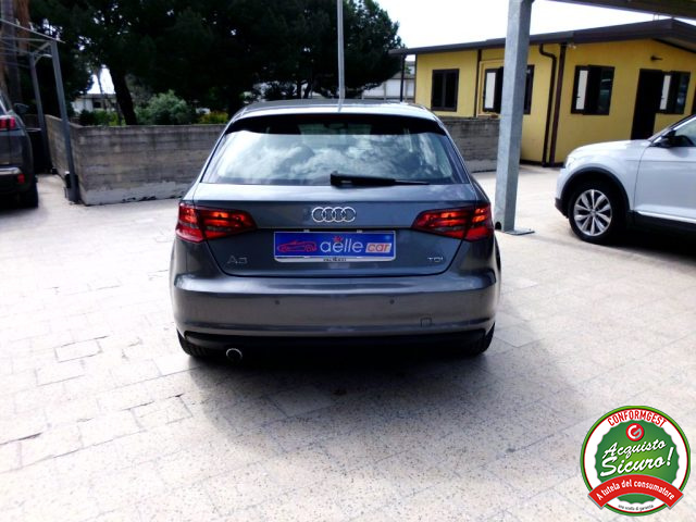AUDI A3 usata, con Autoradio