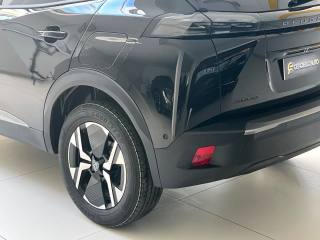 PEUGEOT 2008 usata, con Alzacristalli elettrici