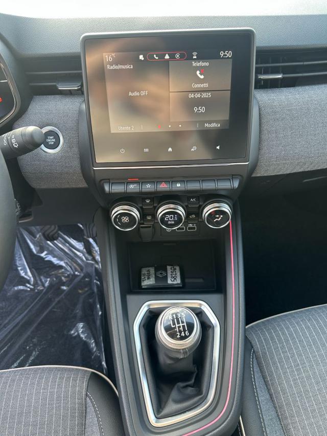 RENAULT Clio usata, con Climatizzatore