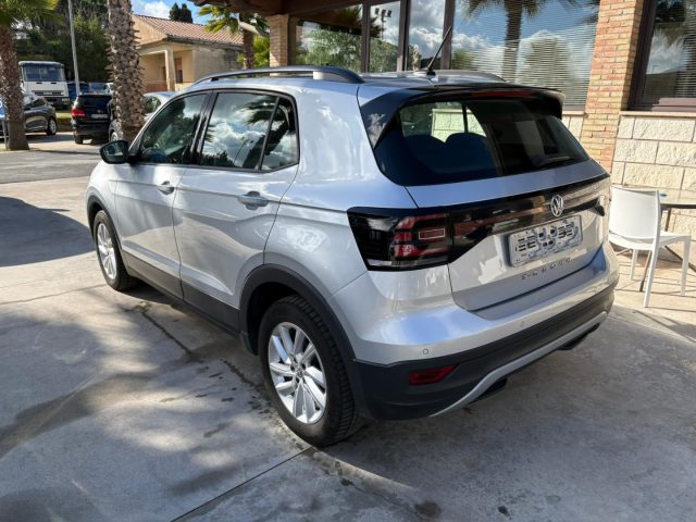 VOLKSWAGEN T-Cross usata, con Autoradio