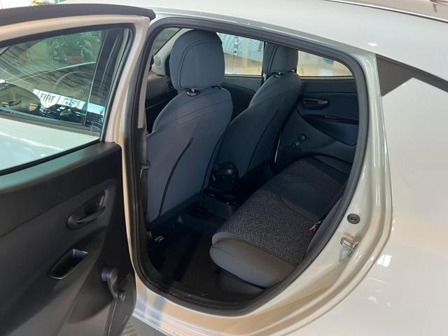 LANCIA Ypsilon usata, con USB