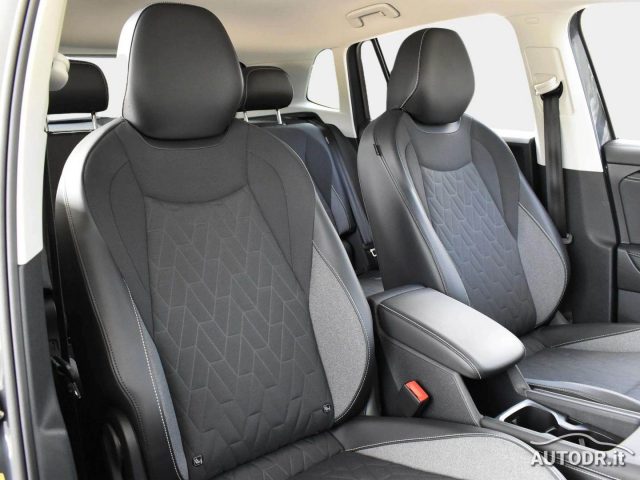 VOLKSWAGEN Tiguan usata, con Boardcomputer