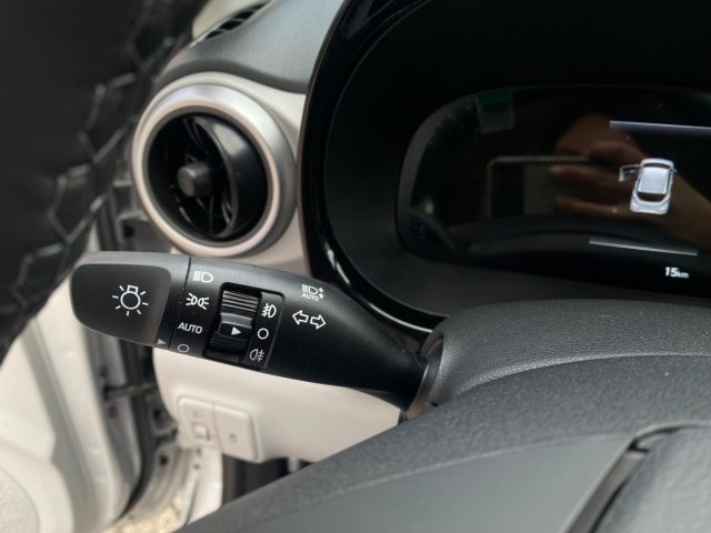 HYUNDAI i10 usata, con Climatizzatore