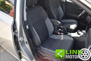 TOYOTA Auris usata, con Autoradio