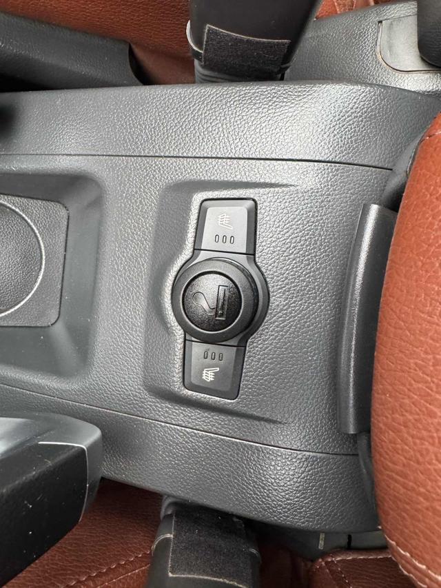 OPEL Antara usata, con Interni in pelle