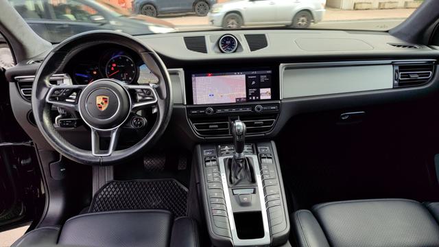 PORSCHE Macan usata, con Autoradio
