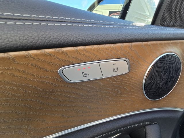 MERCEDES-BENZ E 220 usata, con Climatizzatore