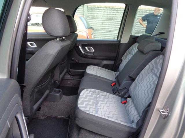 SKODA Roomster usata, con Autoradio
