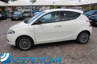 LANCIA Ypsilon usata, con MP3