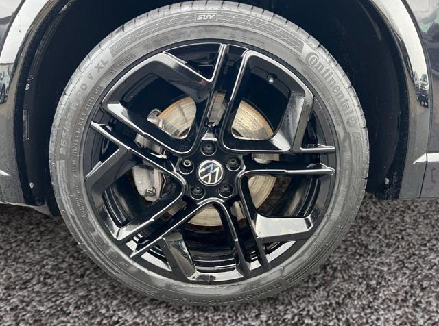 VOLKSWAGEN Tiguan usata, con Cerchi in lega