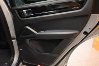 PORSCHE Cayenne usata 162