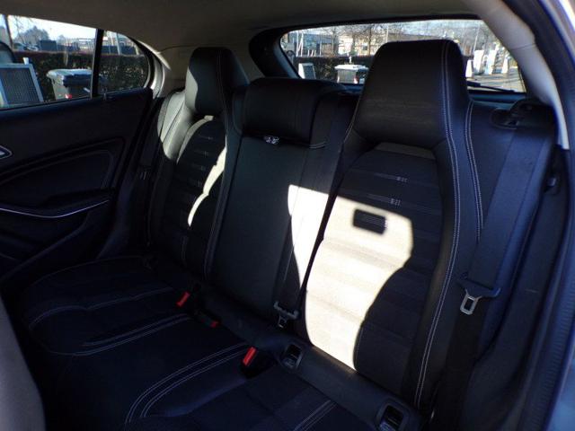 MERCEDES-BENZ GLA 220 usata 49