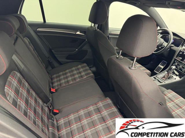 VOLKSWAGEN Golf GTI usata, con Autoradio