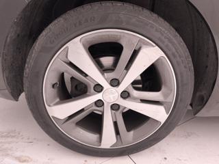 PEUGEOT 308 usata, con Luci diurne LED