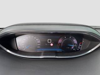 PEUGEOT 3008 usata 10