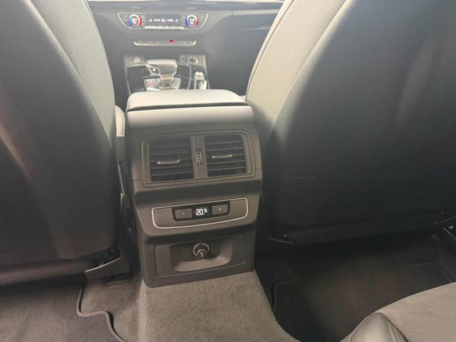 AUDI Q5 usata, con Sensori di parcheggio posteriori