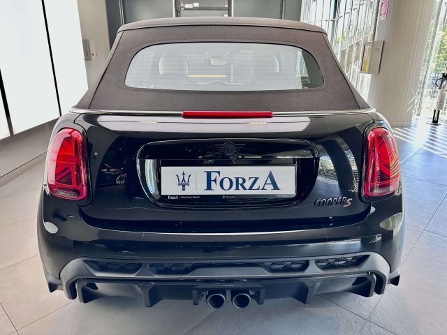 MINI John Cooper Works usata, con Boardcomputer