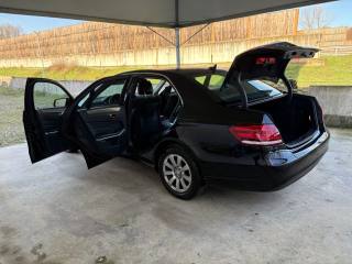 MERCEDES-BENZ E 200 usata, con Airbag testa