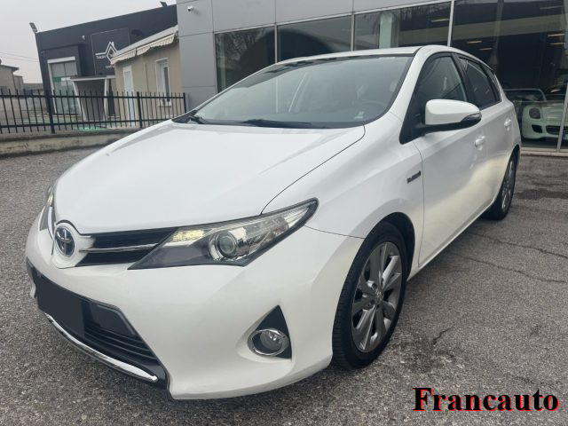 TOYOTA Auris usata, con ABS