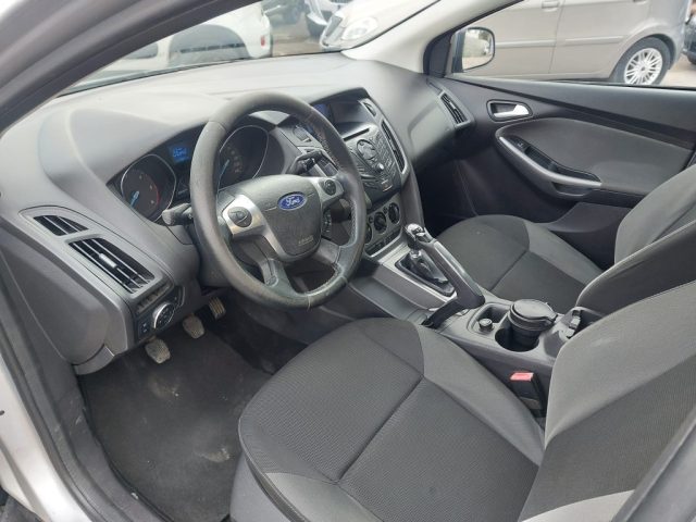 FORD Focus usata 8
