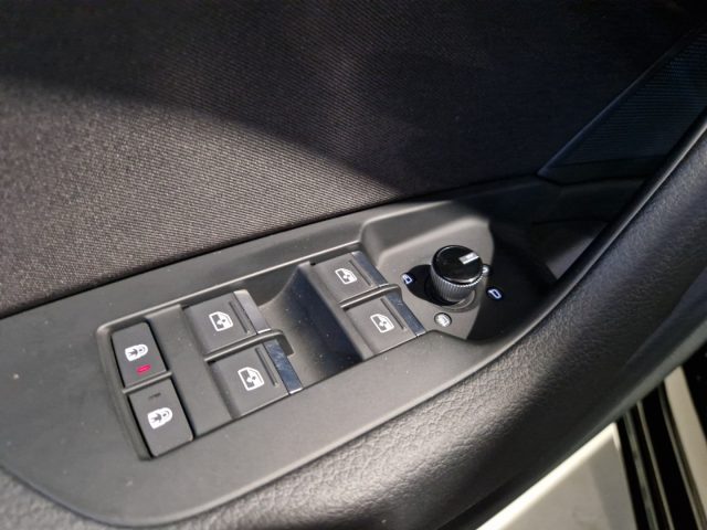 AUDI A6 usata 28