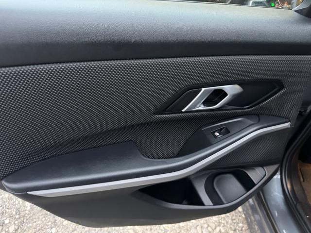 BMW 318 usata, con Sistema di navigazione